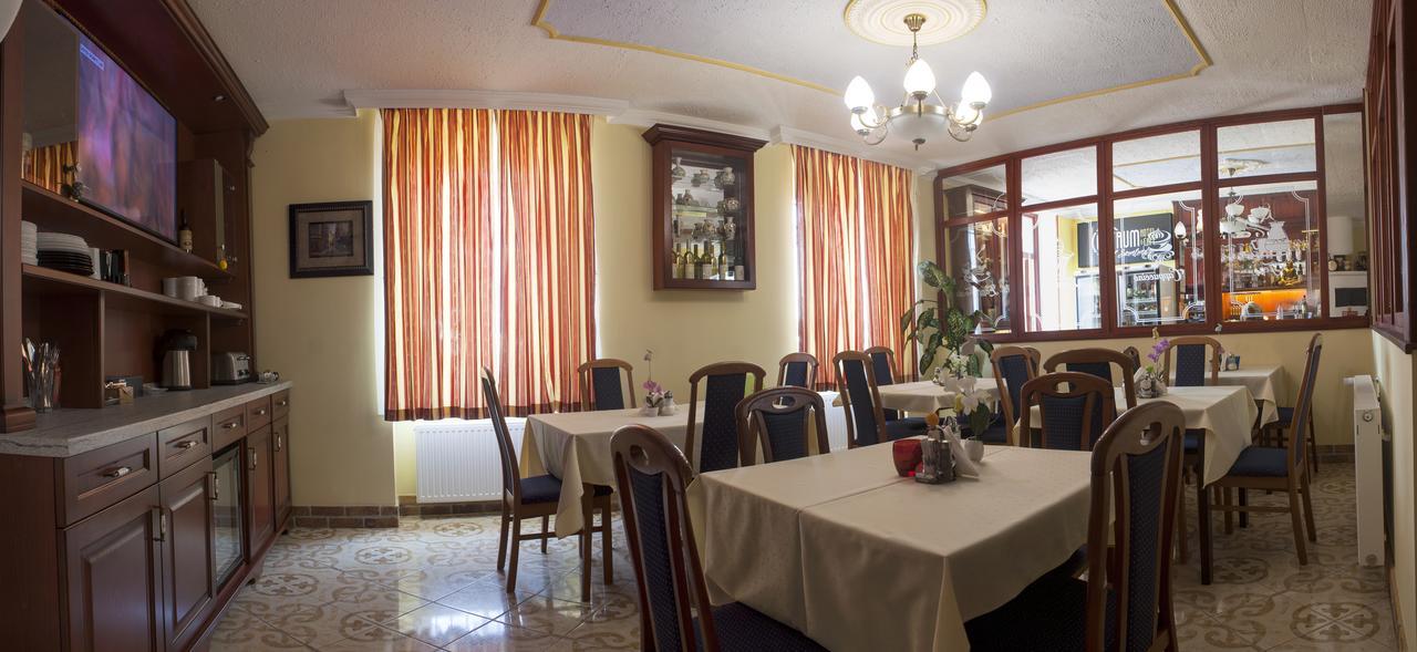סנטאנדרה Centrum Panzio מראה חיצוני תמונה