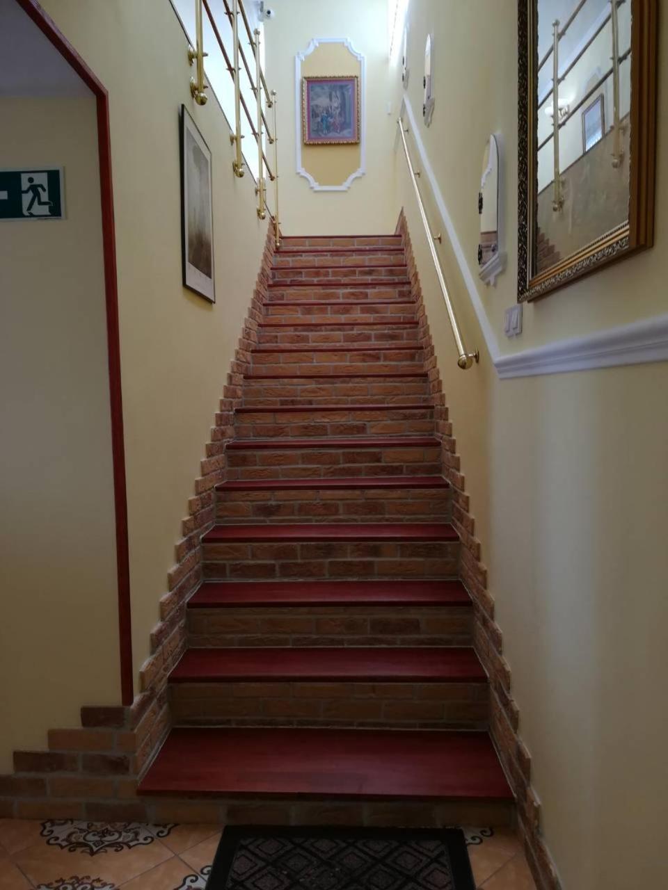 סנטאנדרה Centrum Panzio מראה חיצוני תמונה
